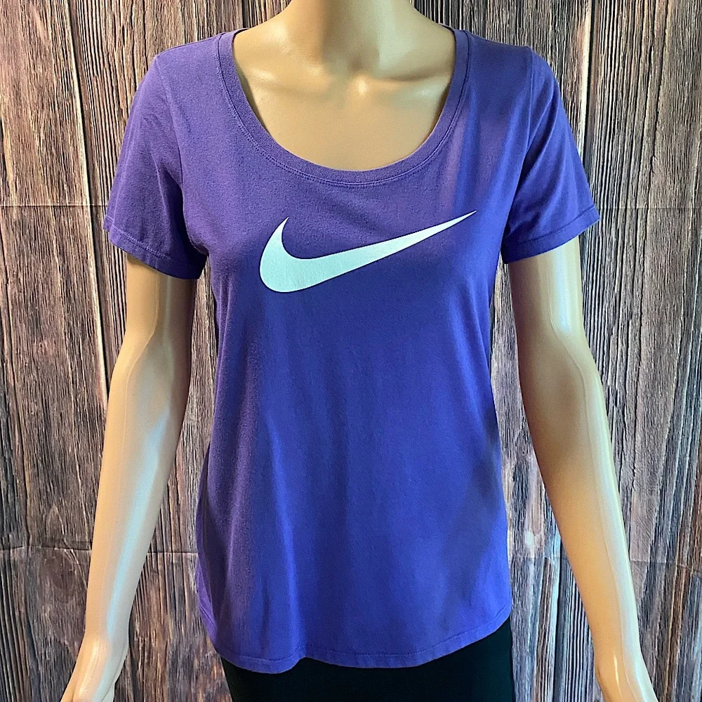 Nike purple and white just do it size small S short sleeve casual workout